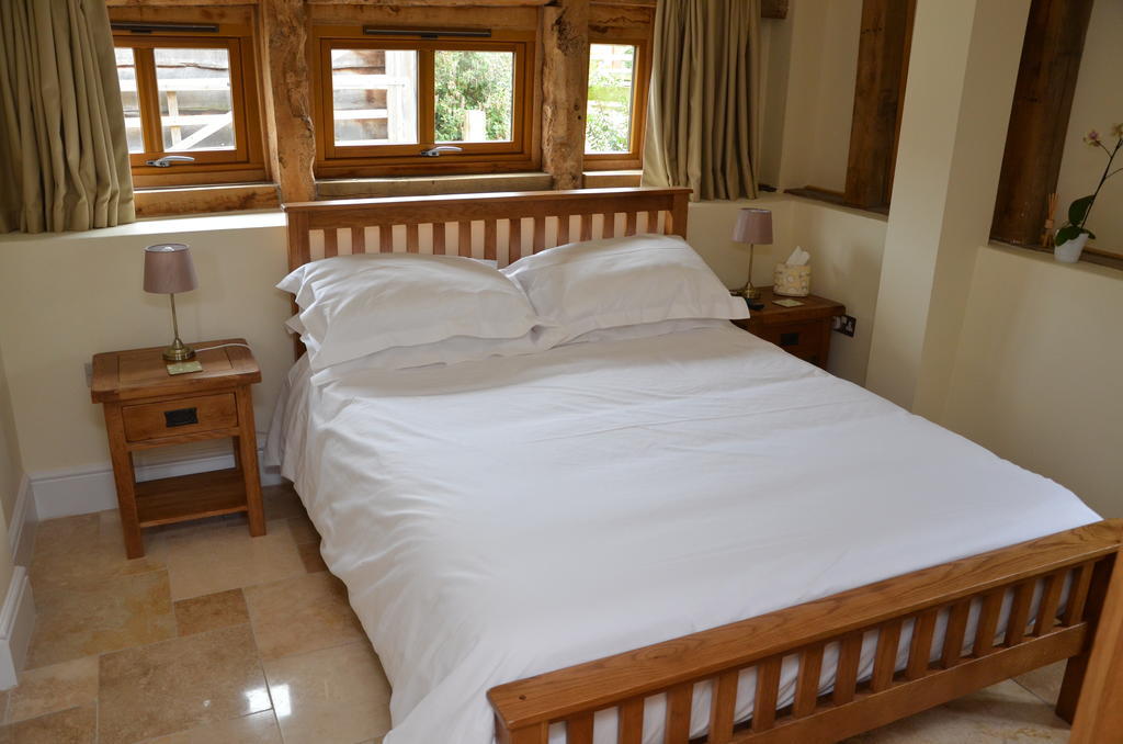 Eynsham Sabine Barn B&B 객실 사진
